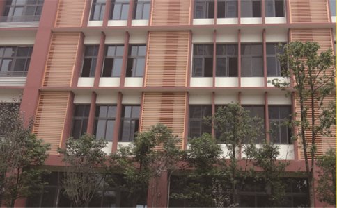 分析空調(diào)外機(jī)百葉窗的安裝步驟具體有哪些？